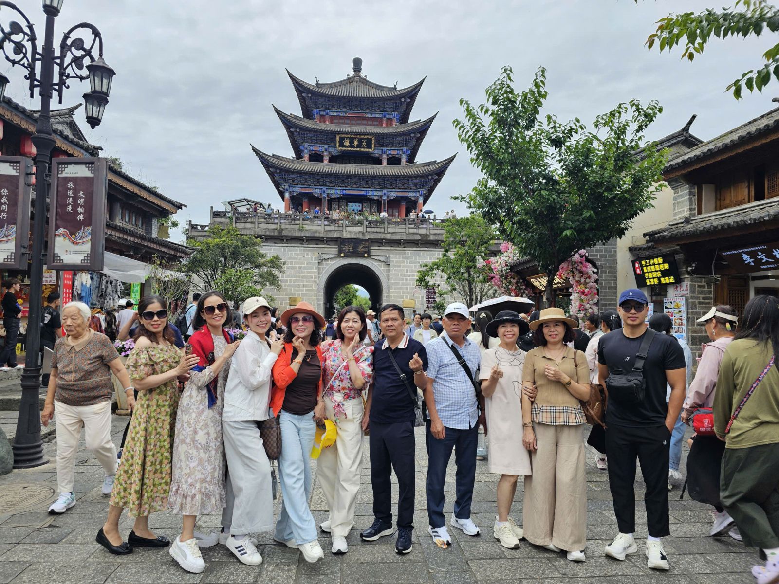 Tour Lệ Giang Trung Quốc 2